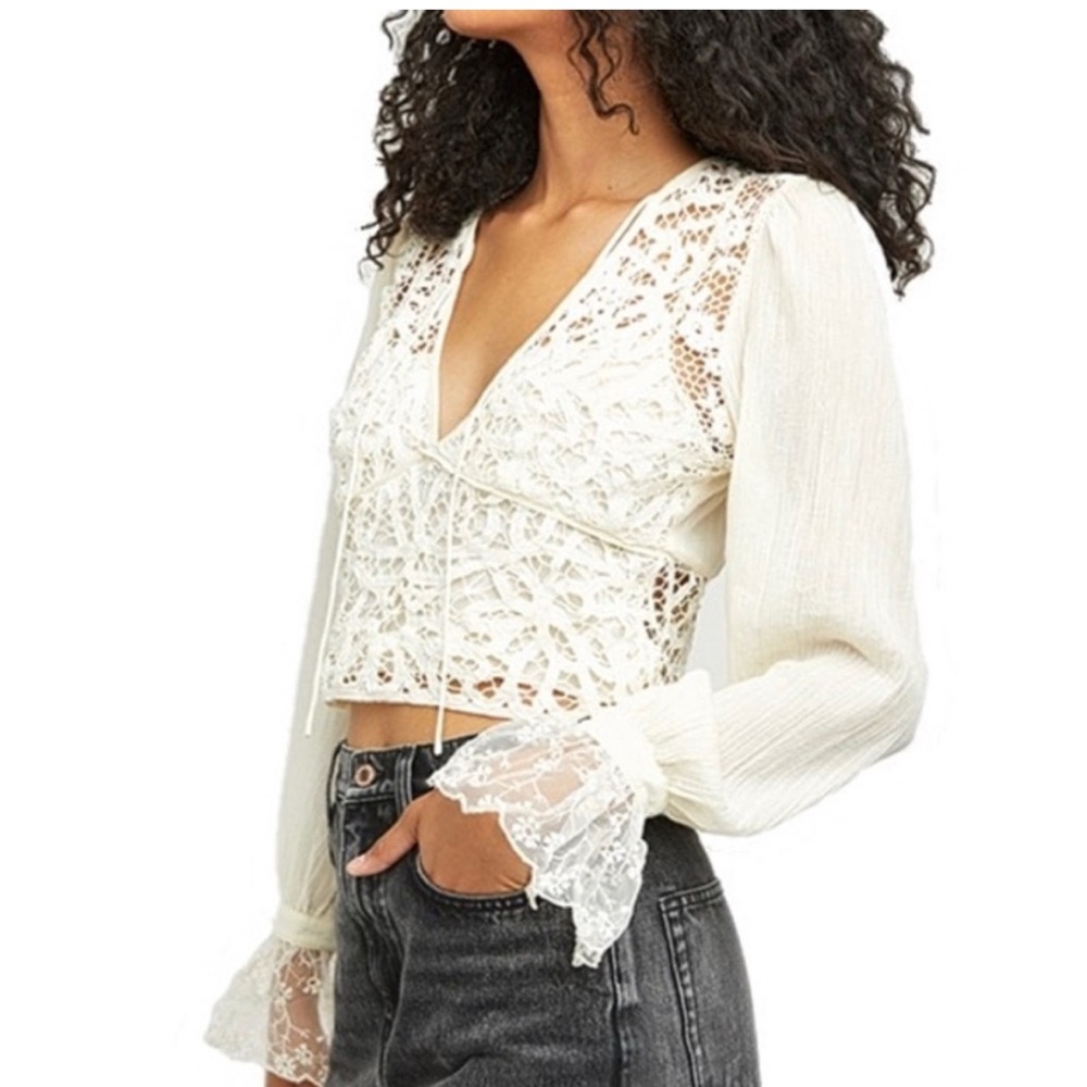Free People Cream Sorelle Cropped Blouse